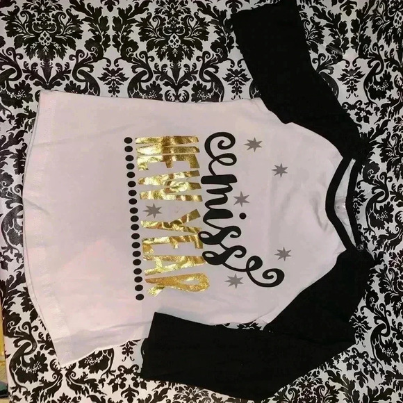 NEW YEARS OUTFIT NEW WITH IMPERFECTIONS SIZE M - Picture 2 of 8